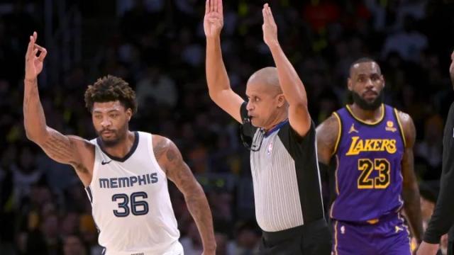 开云体育官网-除了力拼防守还要传授经验，斯玛特与灰熊天作之合