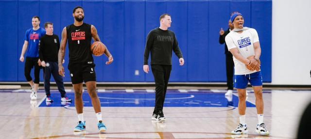 韦少上艇后球队三连败，但黑锅不能让他一个人背着